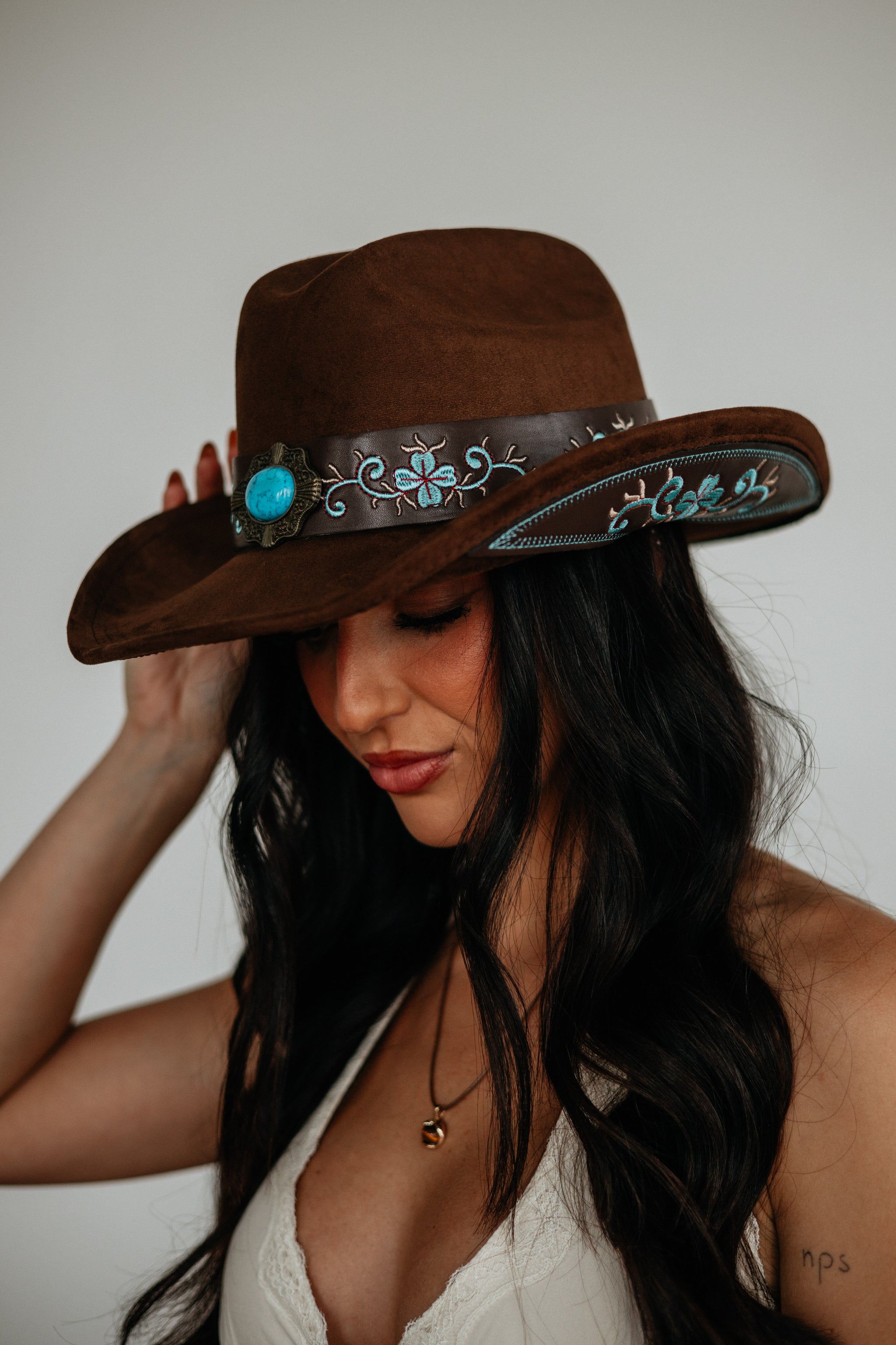 COWBOY TAKE ME AWAY HAT