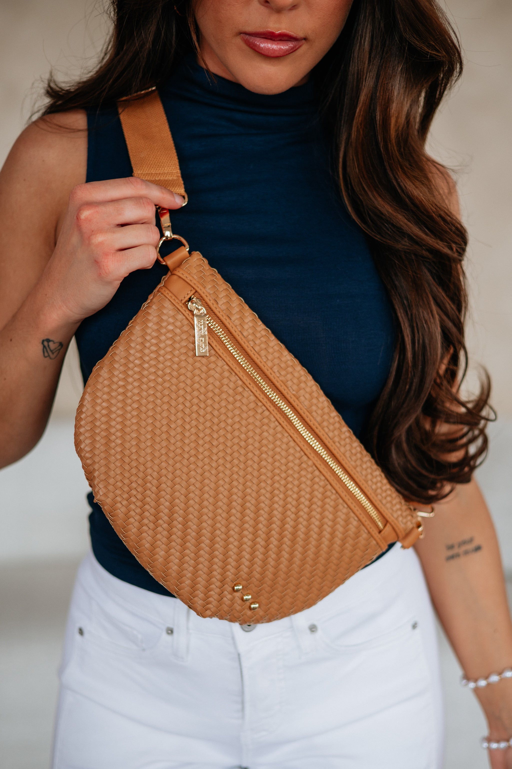 CYNDIE WOVEN BUM BAG